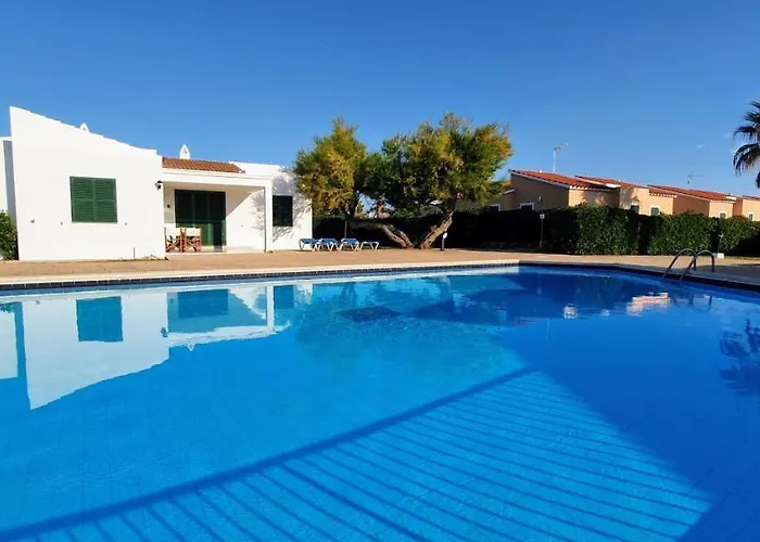 בית נופש Rissaga - Golondrinas קאלאן בוש